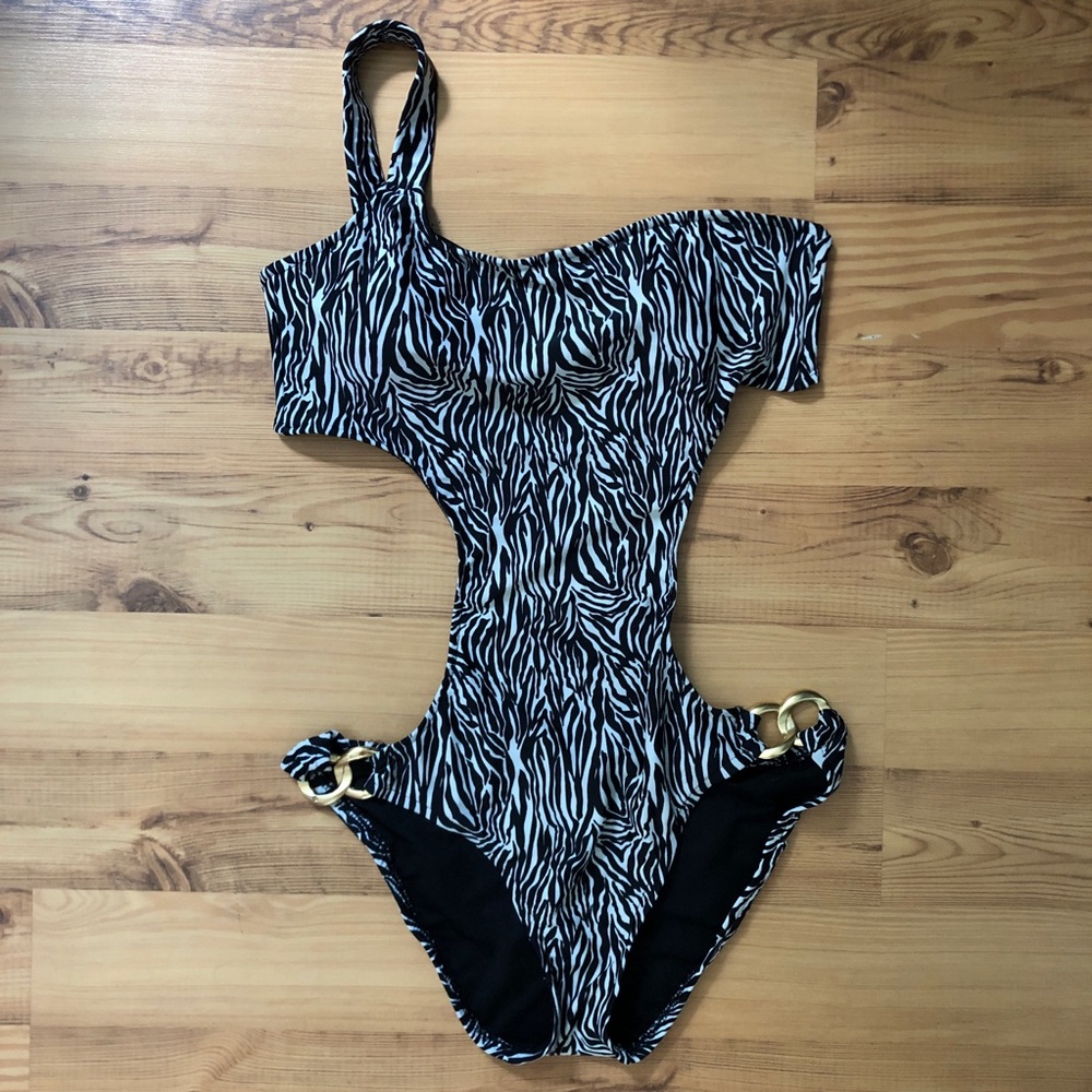 Bisou Bisou swimsuit